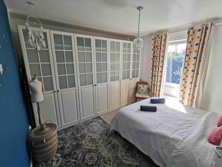 3 Bedroom Well Connected Family Home Free Parking Edinburgh Exterior foto